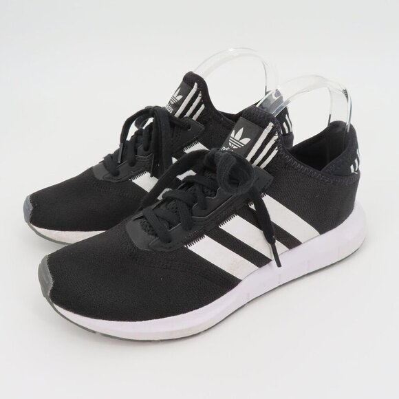 Adidas Women 8.5 Swift Run FY2134 Black White Running Shoes Sneakers Athletic - Picture 16 of 16
